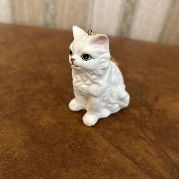 Vintage Enesco White Cat Kitten Christmas Ornament - 2 1/2 Inches Tall Holiday - Picture 3 of 6